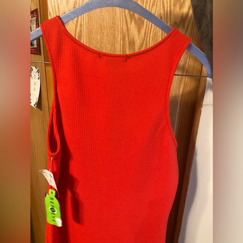 NWT $60 Absolutely Love It!! bright red sleeveless dress with small chest cutout - Picture 7 of 16